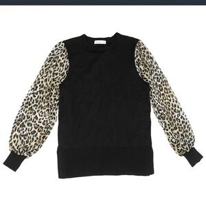 89th + Madison top with sheer leopard print sleeves. Size small. New with tags.